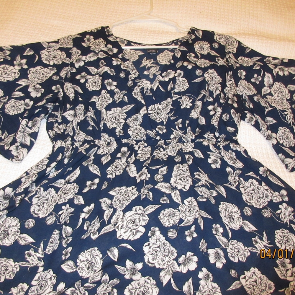 Torrid Navy and White floral faux wrap Top